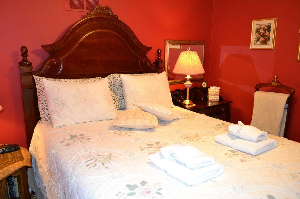 Williams Gate Bed & Breakfast Private Suites Niagara-on-the-Lake Eksteriør bilde