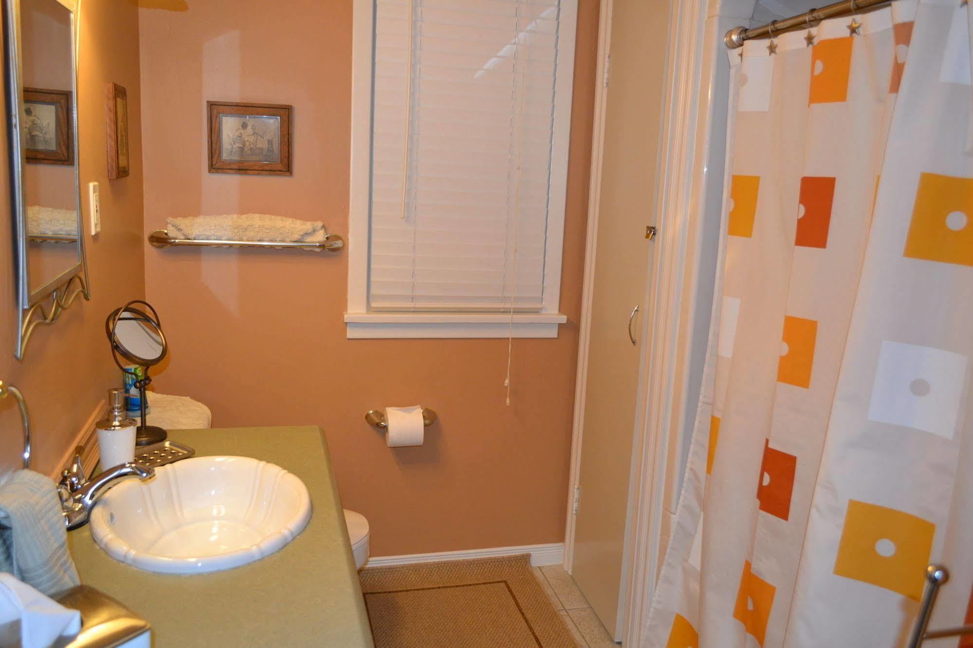 Williams Gate Bed & Breakfast Private Suites Niagara-on-the-Lake Eksteriør bilde