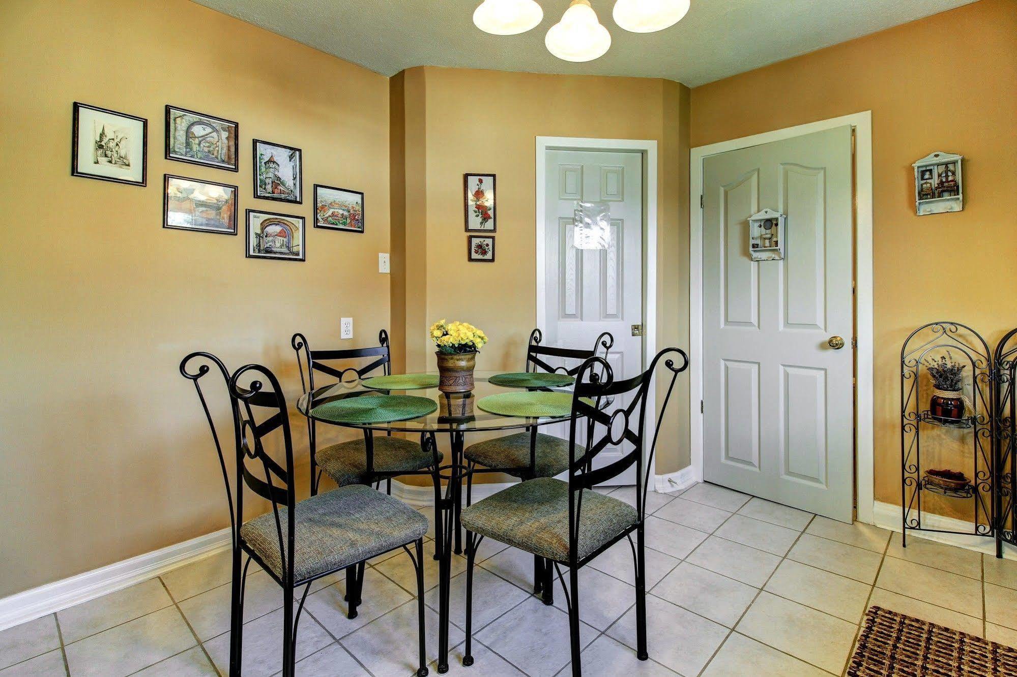 Williams Gate Bed & Breakfast Private Suites Niagara-on-the-Lake Eksteriør bilde